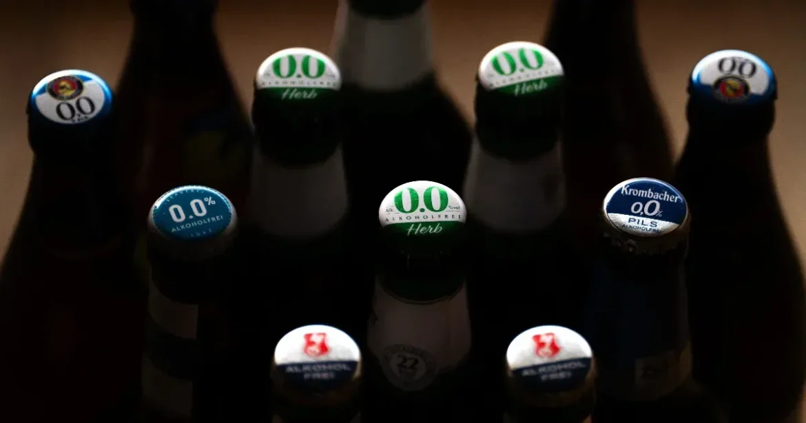 Alkoholmentes sör vagy szénsavas üdítő: melyik az egészségesebb választás?