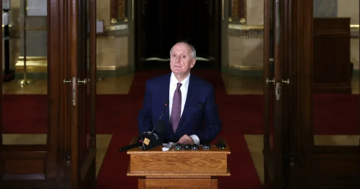 Baka András új jelöltet keres a legfőbb ügyészi tisztségre