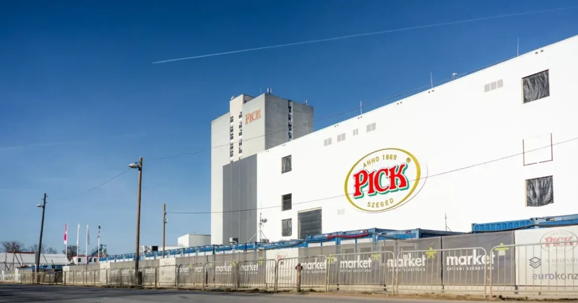 Drága beruházások és romló eredmények: leminősítették a Pickot