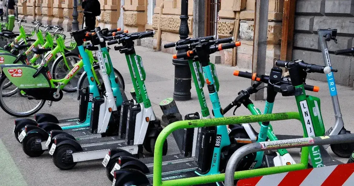 E-rollerek 11 ezerért darabonként – magyar állami cég is érintett