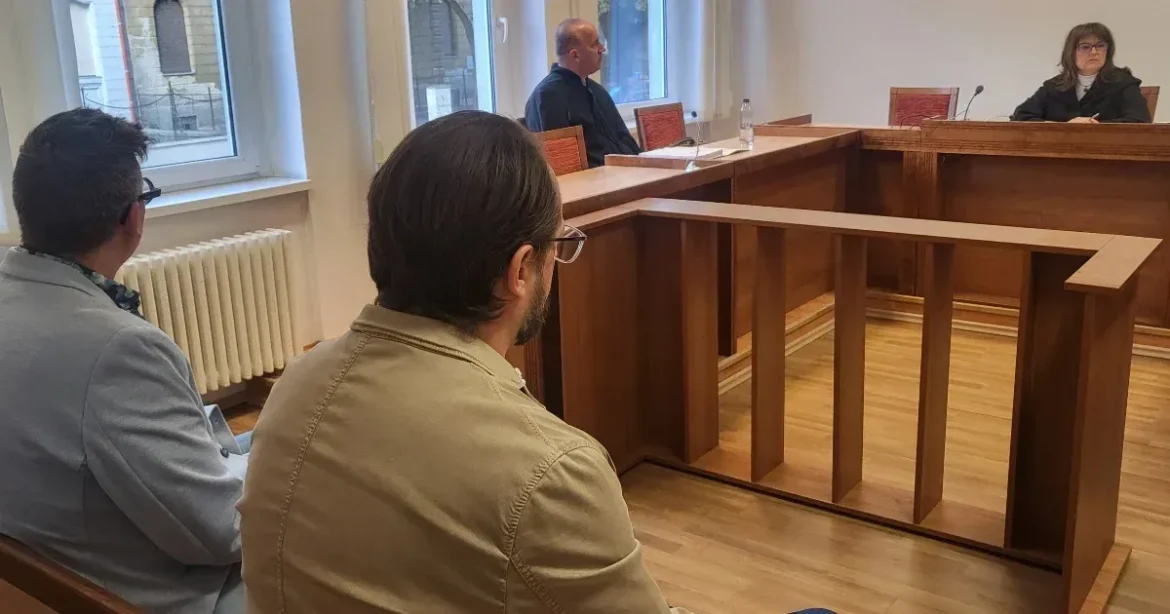 Fogházbüntetést kért a győri polgármesterre, de felmentették Pintér Bencét