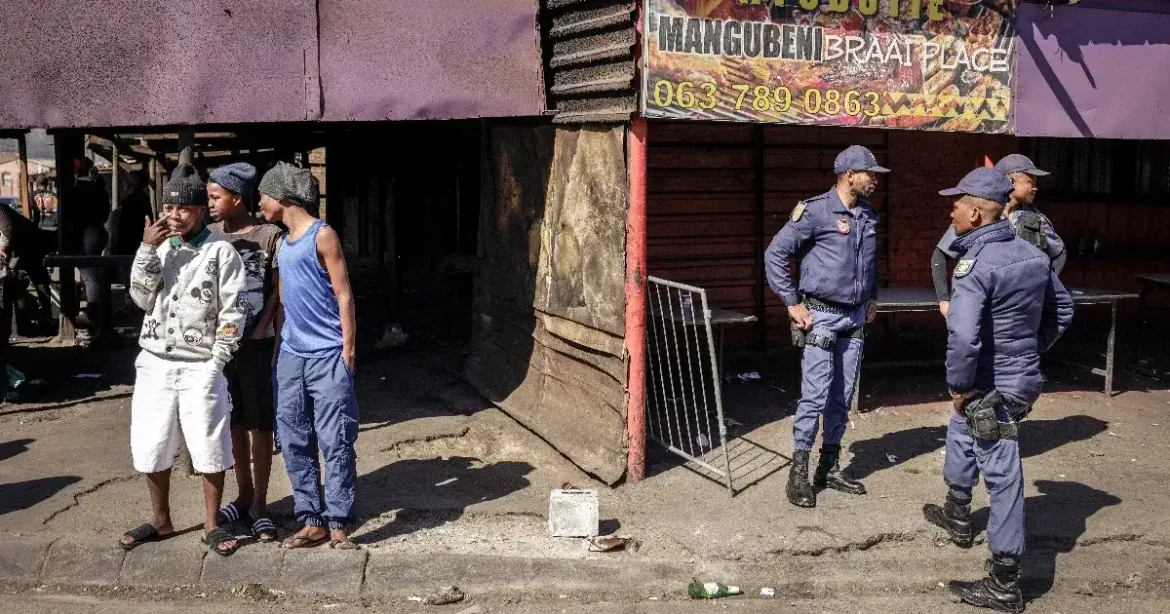 Hajtóvadászat két dél-afrikai szórakozóhelyen történt lövöldözés után