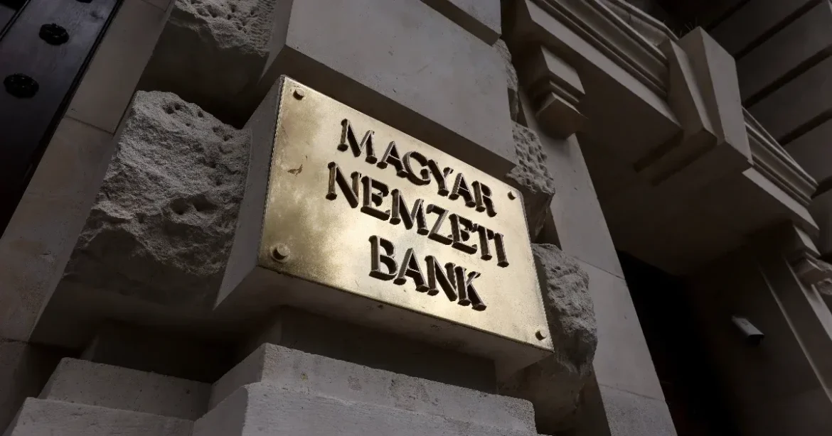 Lassuló növekedés idén, gyorsuló infláció jövőre az MNB előrejelzése szerint