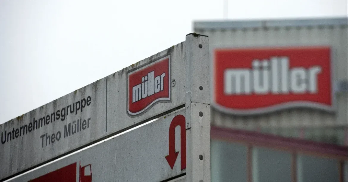 Müller tulajdonosa a szélsőjobb győzelmén éljenez, a kancellárt is kiosztotta