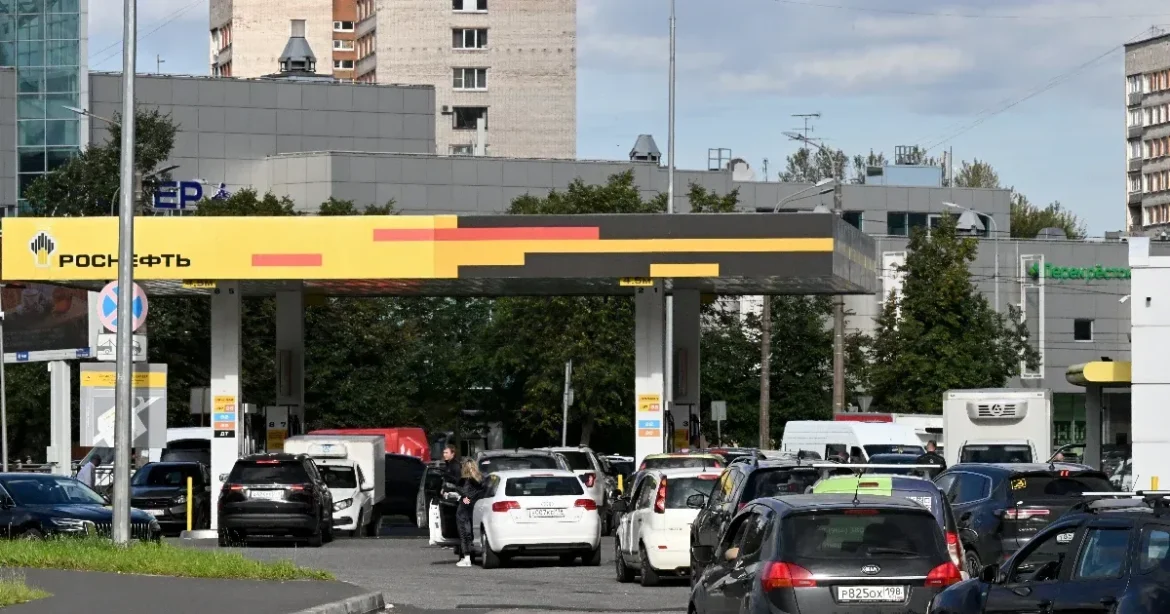 Oroszország továbbra is tiltja a dízelexportot