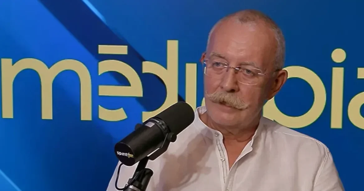 Perel a felmentett csatornaigazgató, jogi képviselője Schiffer András