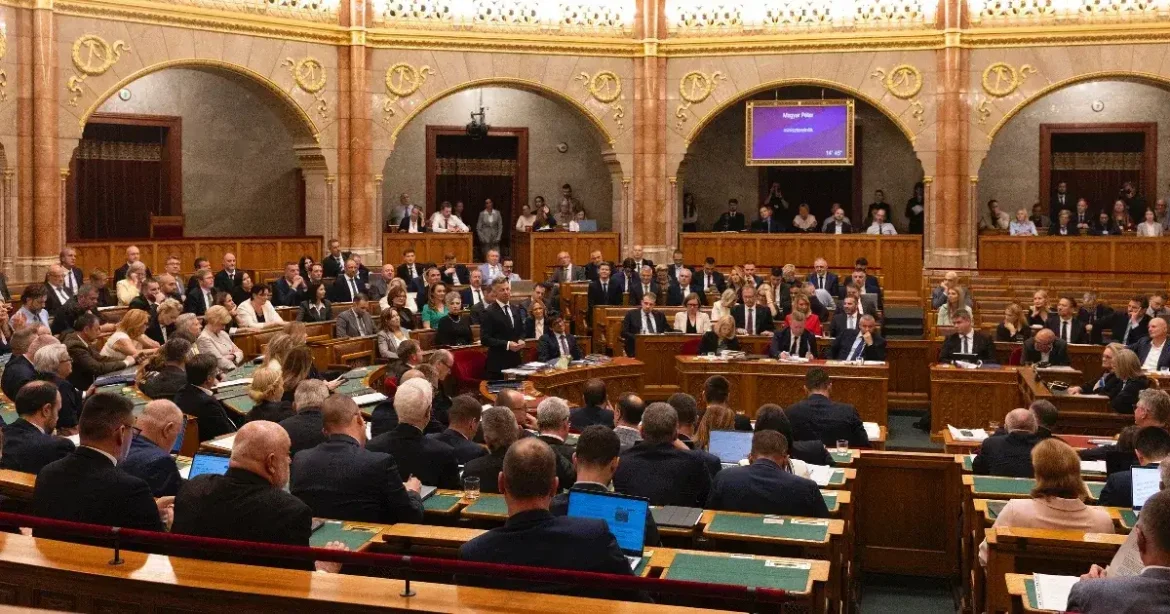 Sűrű nap az Országgyűlésben: mentelmi ügyek és főügyész-szavazás