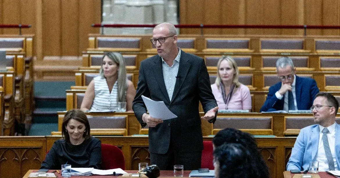 Tarr Zoltán: megszűnik a Magyar Nemzeti Múzeum Közgyűjteményi Központ